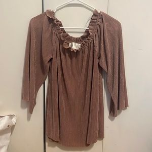 JOA Off the shoulder top